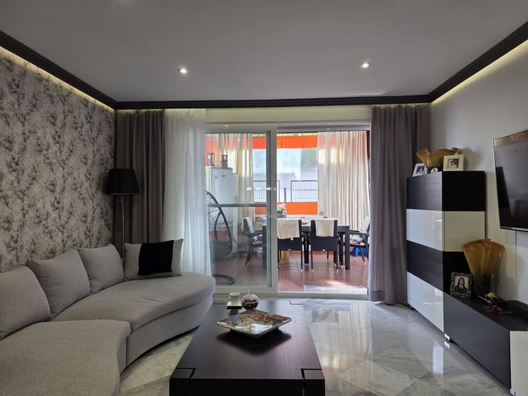 46cda8dcbbe7d7c14bf818ddfe1862ea - 2