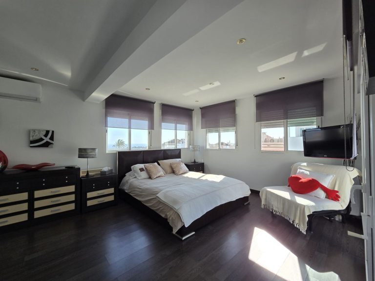 46cda8dcbbe7d7c14bf818ddfe1862ea - 4