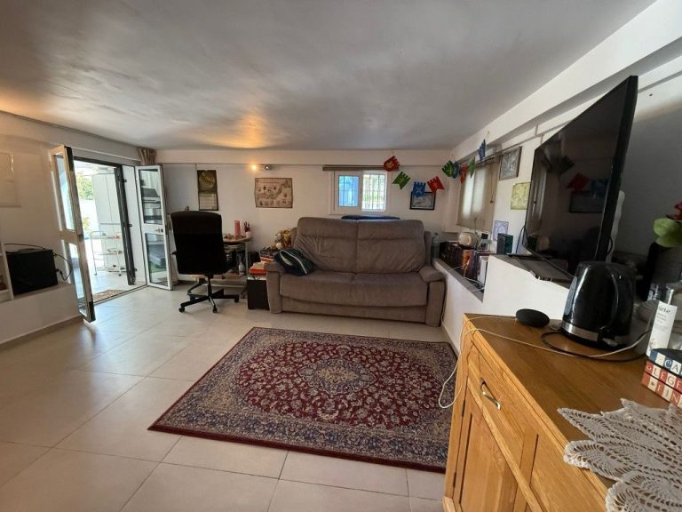 4770504322ead01c9839462f0daa98a9 - 5