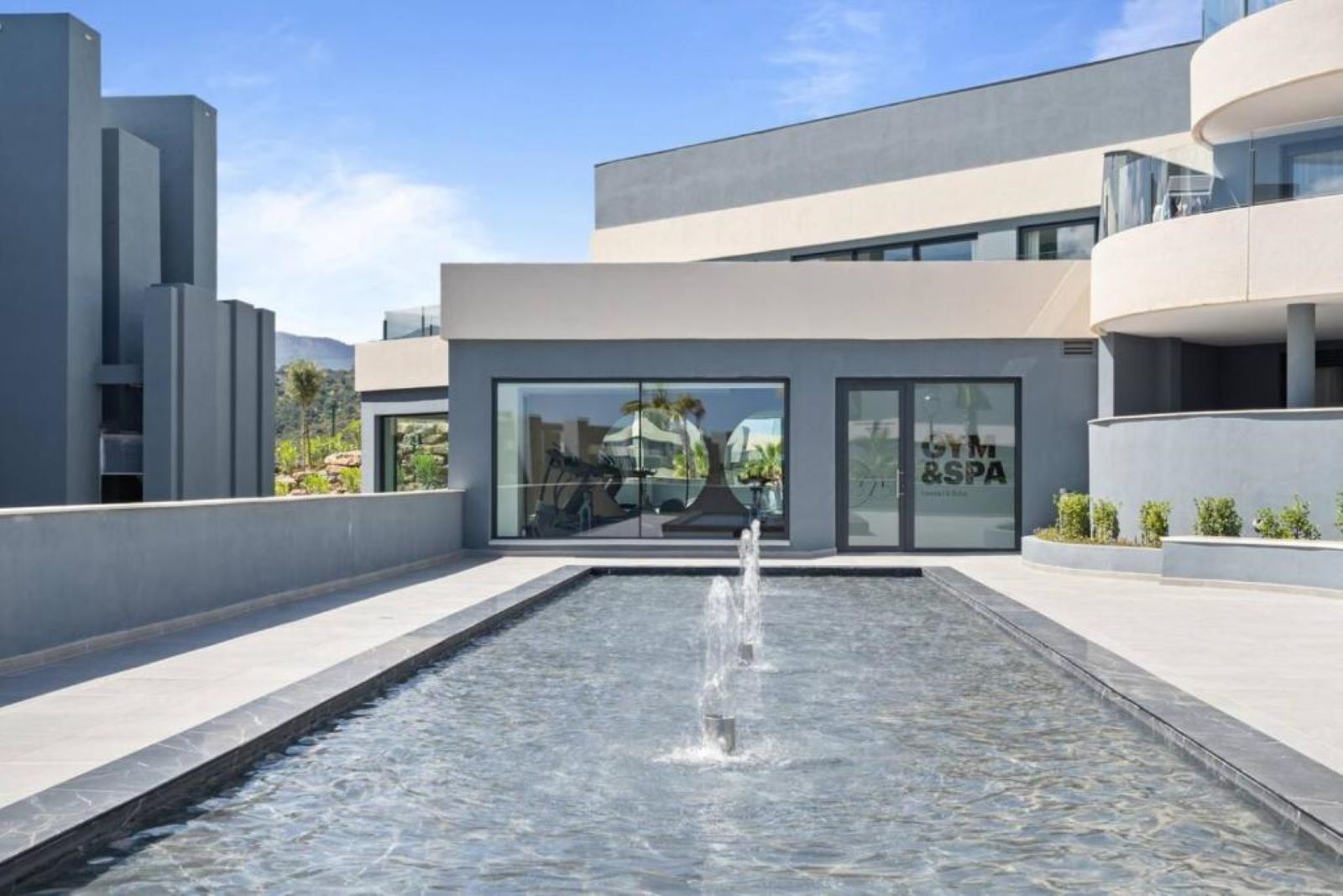 47809517b9bb8e46454d927d326a0372 - 15