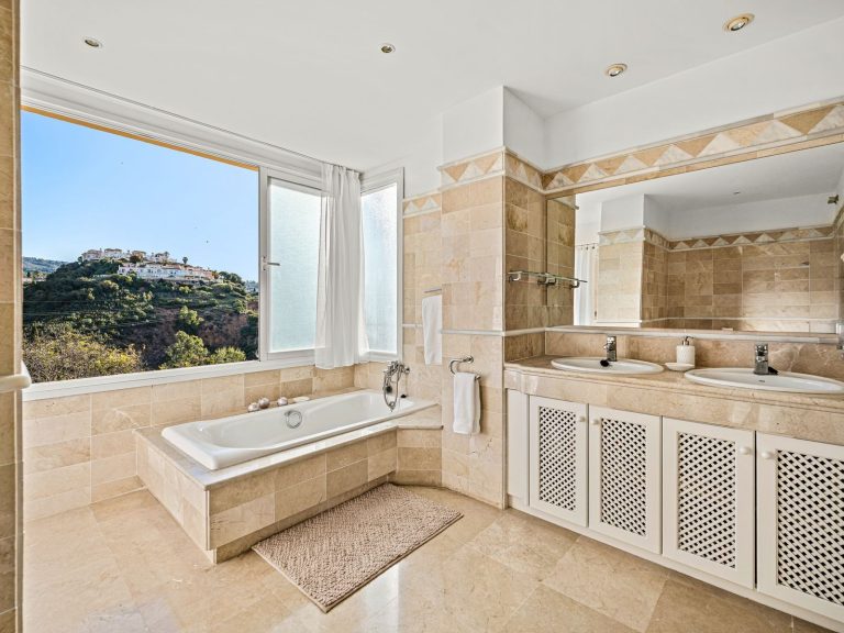 4800933107183abe6b9812c872b37845 - 11