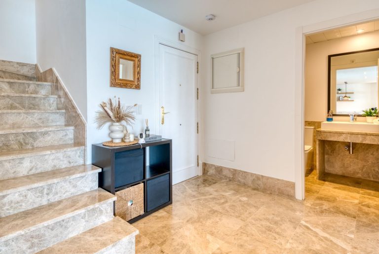 4847e6c21cf6c7947cd34fb8ec441d48 - 11