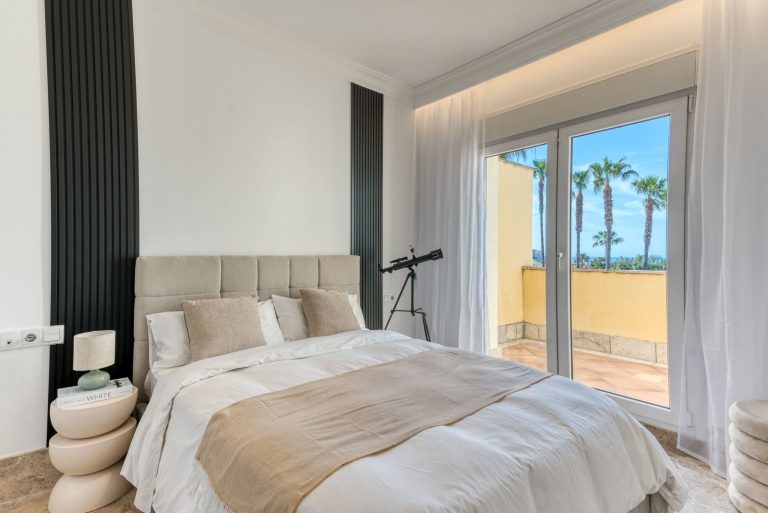 4847e6c21cf6c7947cd34fb8ec441d48 - 4