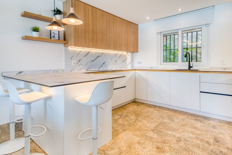 4847e6c21cf6c7947cd34fb8ec441d48 - 8