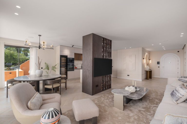 48c9875c07f5e8757b974a0497a469d2 - 2