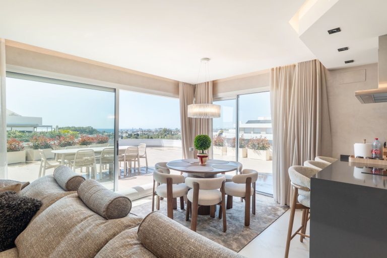 4987aa1cbccb69701f8a617e592caa1b - 1