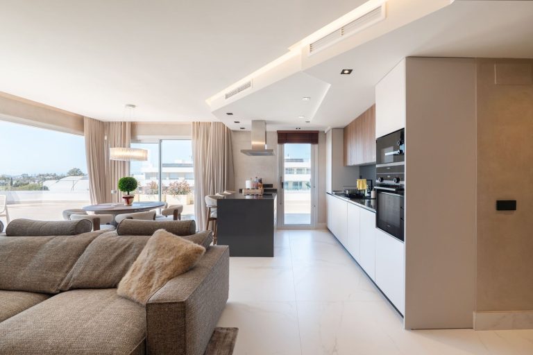 4987aa1cbccb69701f8a617e592caa1b - 3