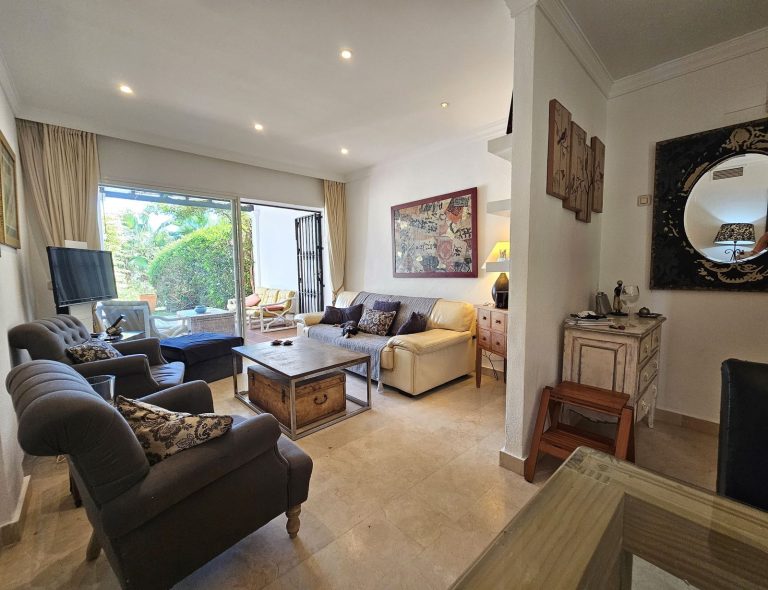 49b10904b26f7964d3ff291eb9d1d05a - 8