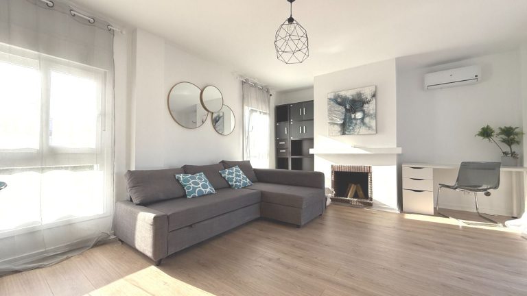 4b745a1ea53574a64479be785af9cde3 - 4