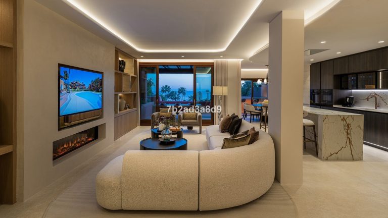 4d616a2b39d8879f86e2473e10b3f323 - 12