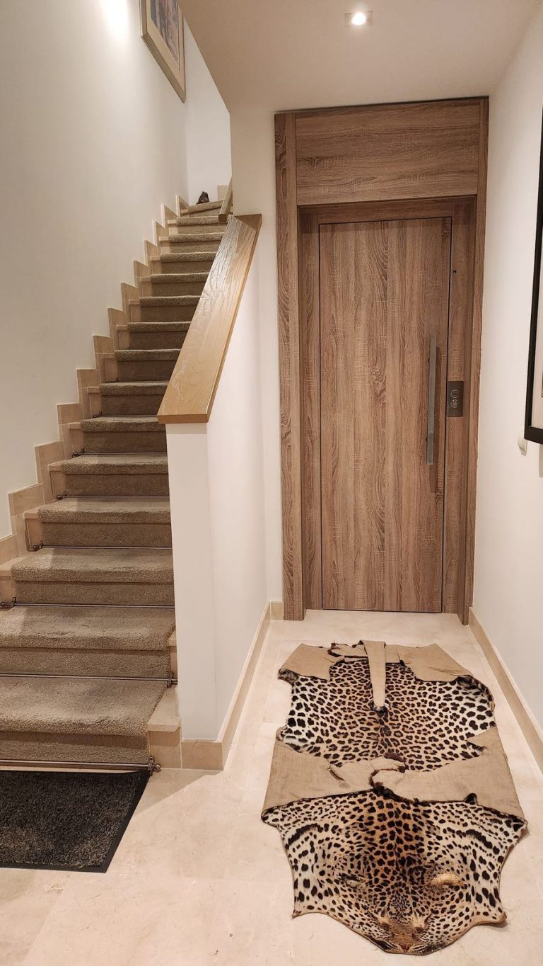 4ee3b2170a2dafefa0b81f40cf55a33e - 12