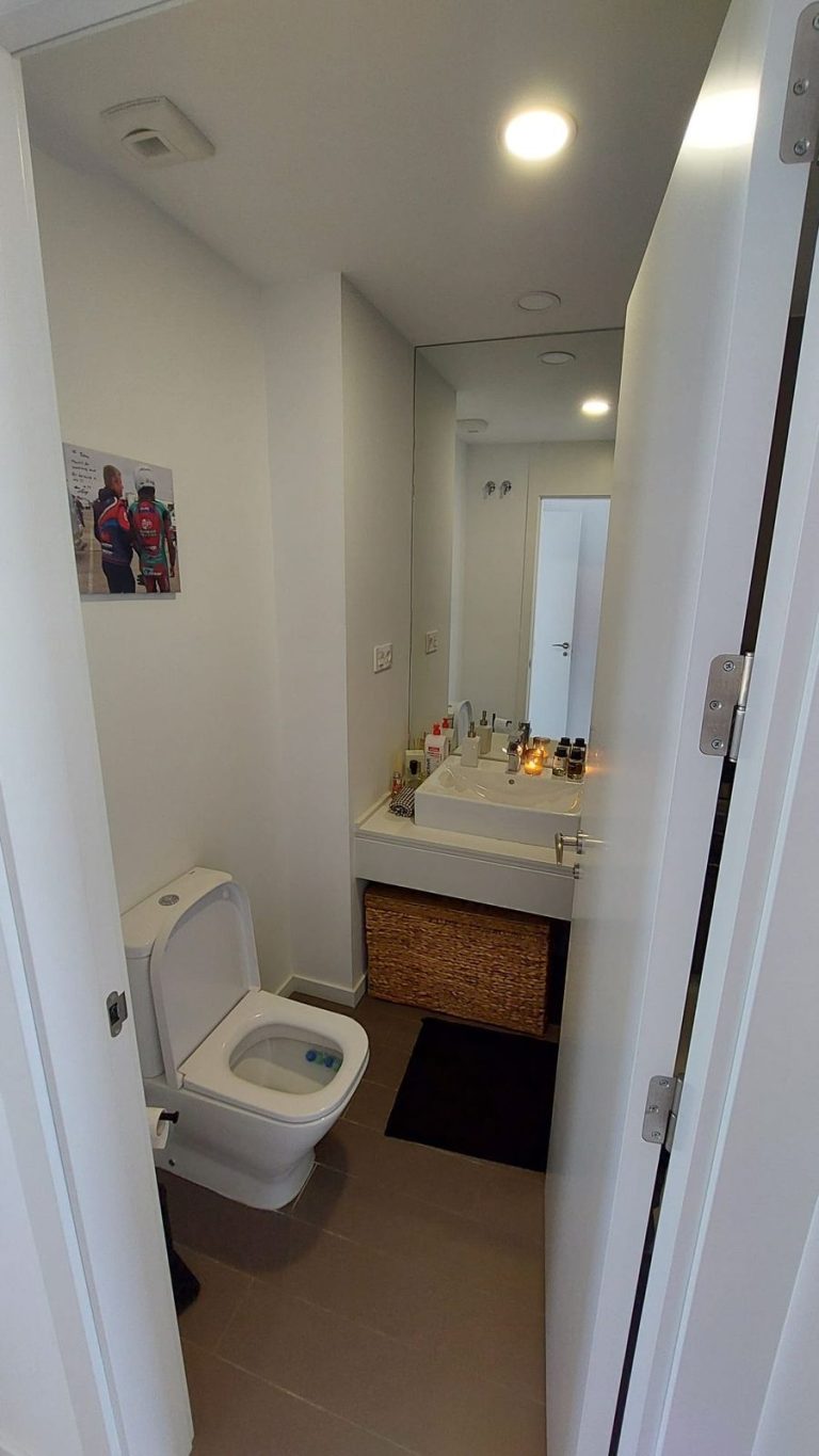 4f7224e596ad07850e756ca8f8e0aa20 - 16