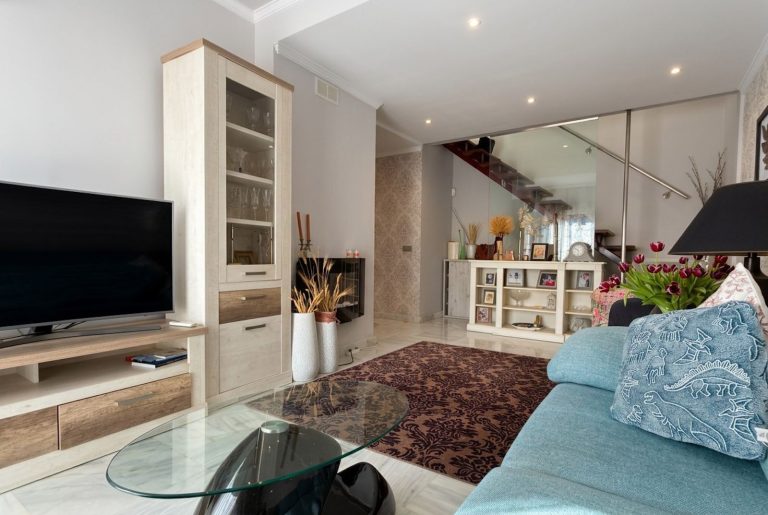 525f8549ea103f5aa865031308f3d7ec - 5