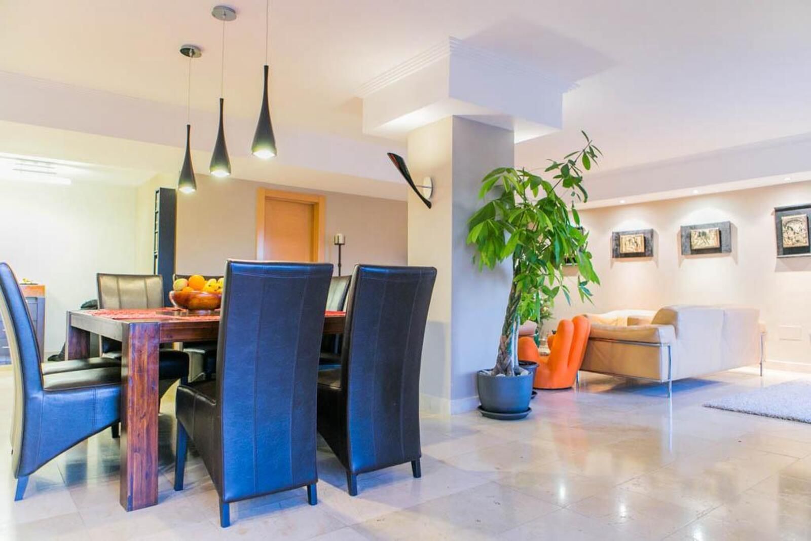 5295c45116cd02197058d16e83db8ffb - 11