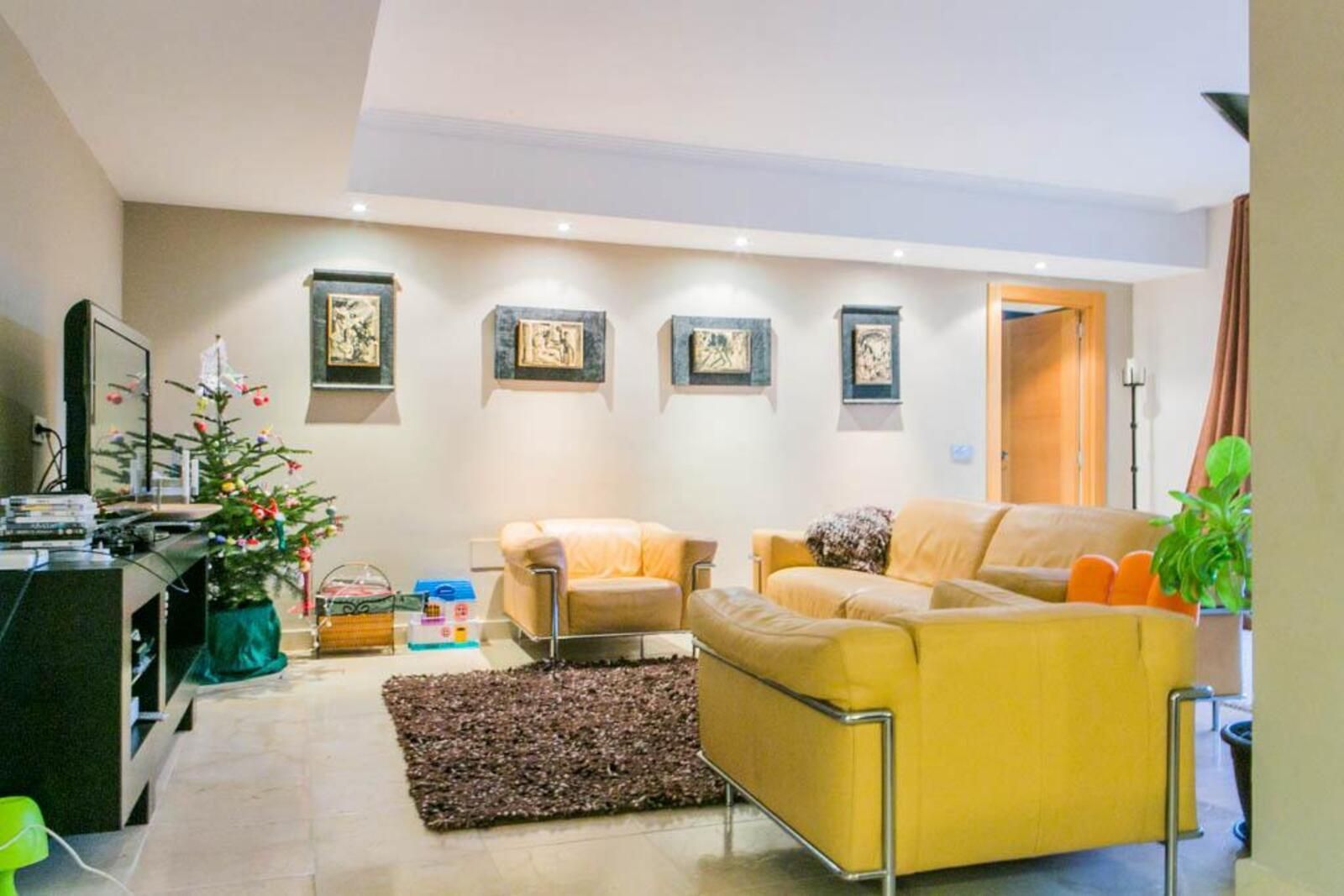 5295c45116cd02197058d16e83db8ffb - 13