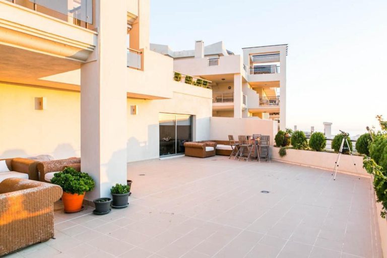 5295c45116cd02197058d16e83db8ffb - 15