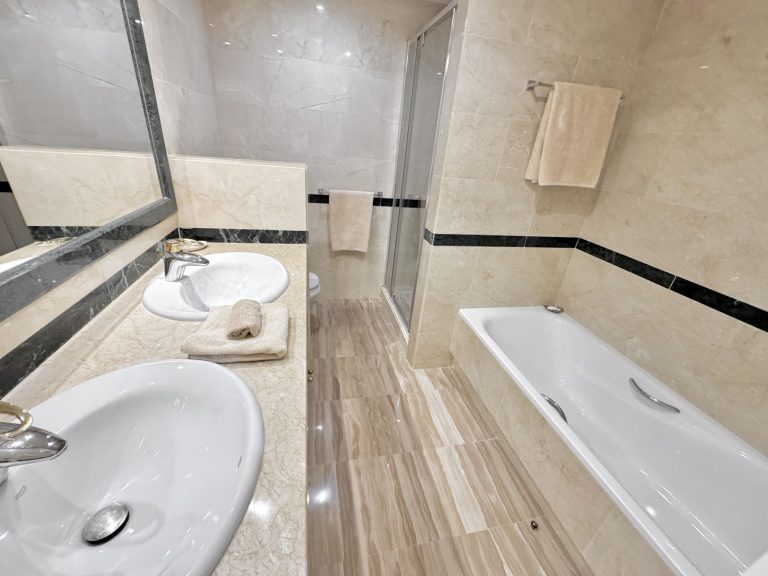 52f2ad863030d37db7b78f02babefecb - 13