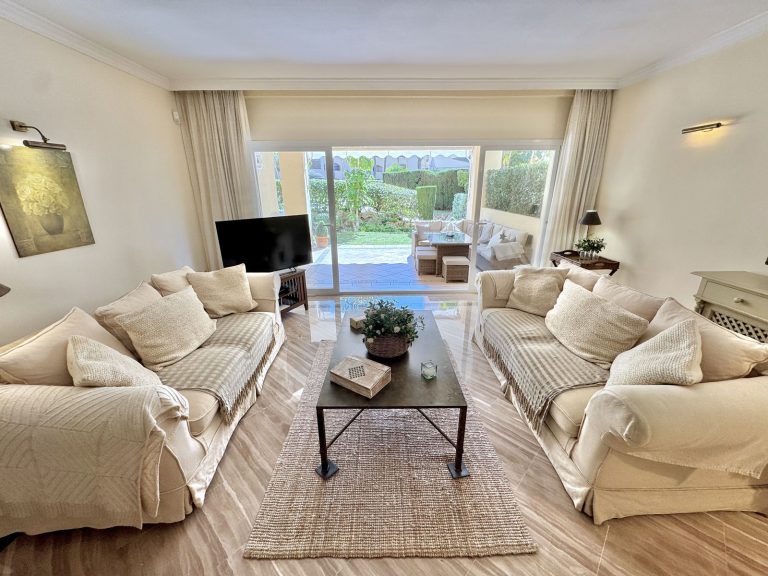 52f2ad863030d37db7b78f02babefecb - 7