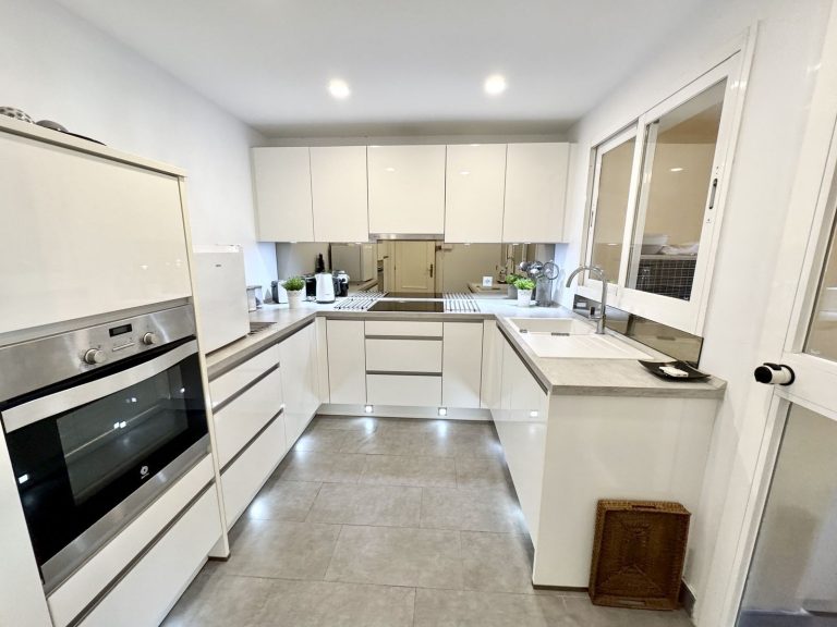 52f2ad863030d37db7b78f02babefecb - 8