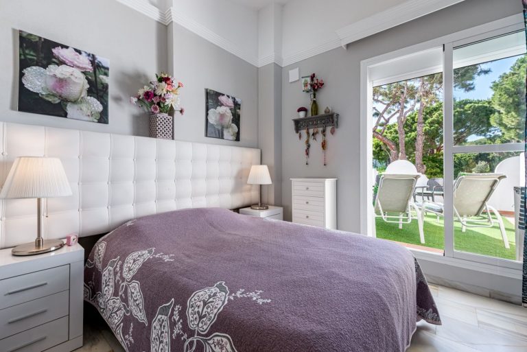 53fa8ef3af646d317f0e6ecaf4564c05 - 7