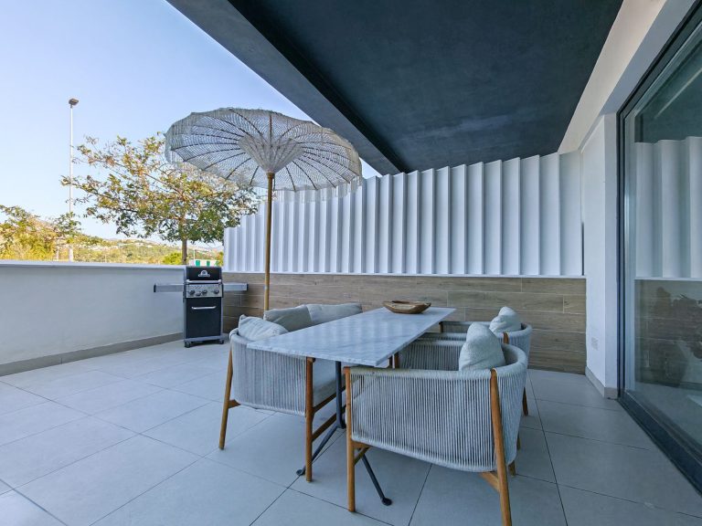 541065cd37d3196bb7339d8a5a657042 - 5