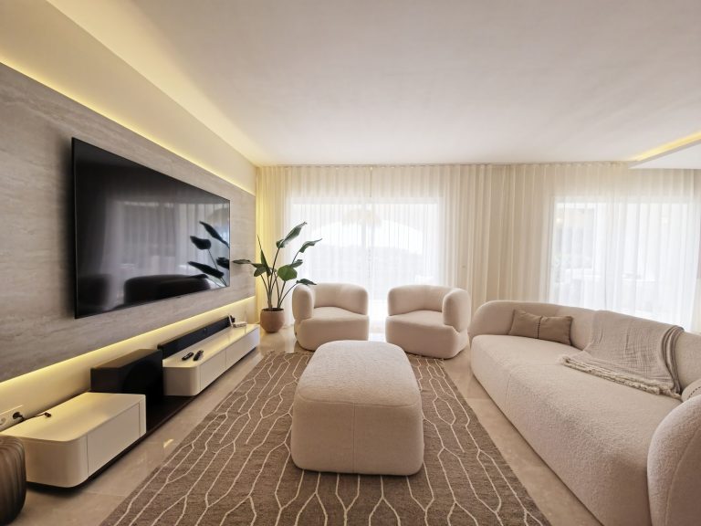 557e19d74ebda117cc8ebb45a4faeb74 - 1