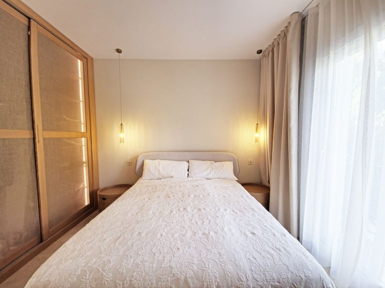 557e19d74ebda117cc8ebb45a4faeb74 - 16