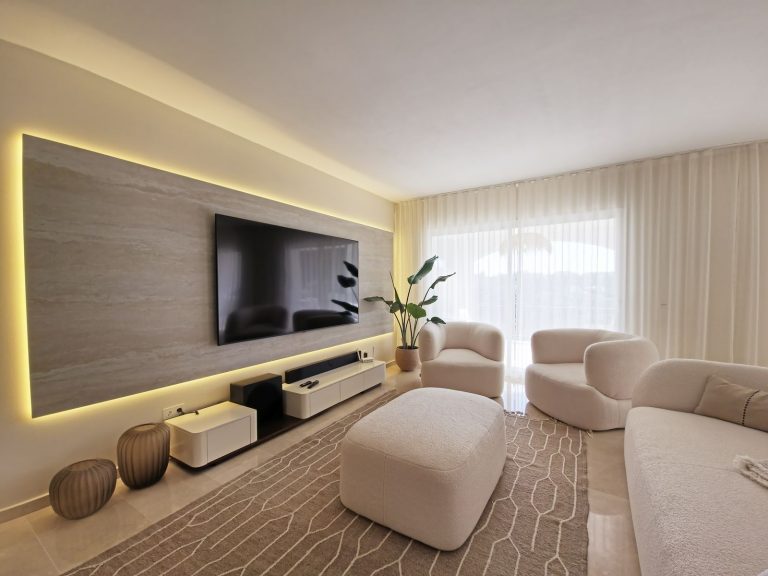 557e19d74ebda117cc8ebb45a4faeb74 - 2