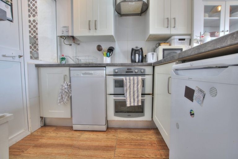 5586270be9f5c62f06ddb4b4c65b50b0 - 7