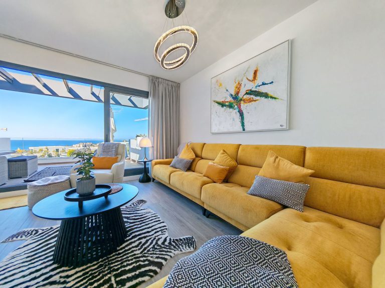 55bc77ec4d661342a9e87a0b1ec6a770 - 1