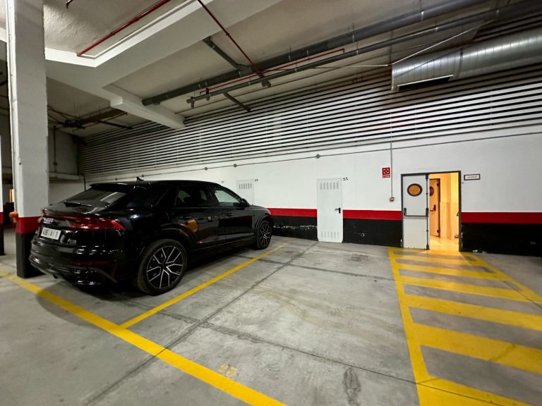 56f39bd370a70c2f450dbfed2701038a - 16