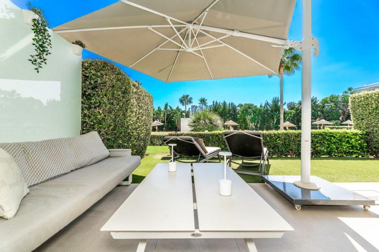 572e56a68170da2ab7a09509f9e72c19 - 10