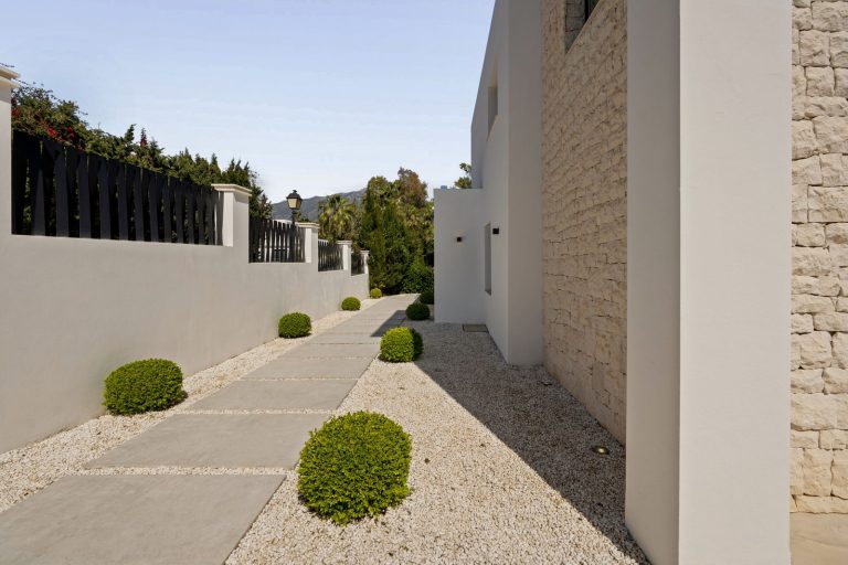 574fba698d2997676d5a80105db00a60 - 8