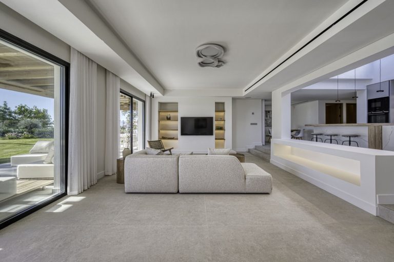 58bfe034ec32e7b70c7fe397ad49f044 - 11