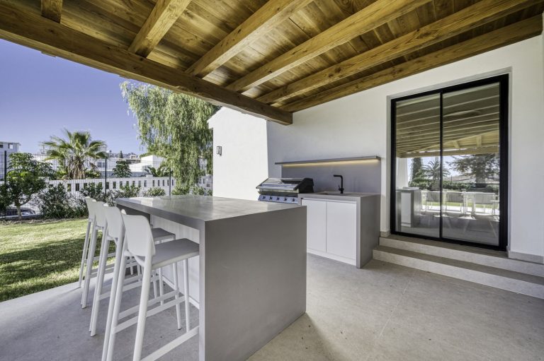 58bfe034ec32e7b70c7fe397ad49f044 - 9