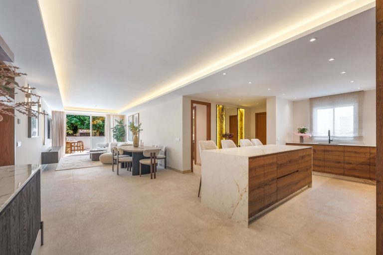 58e16dc65fee1f9278652e7b780f76a0 - 5