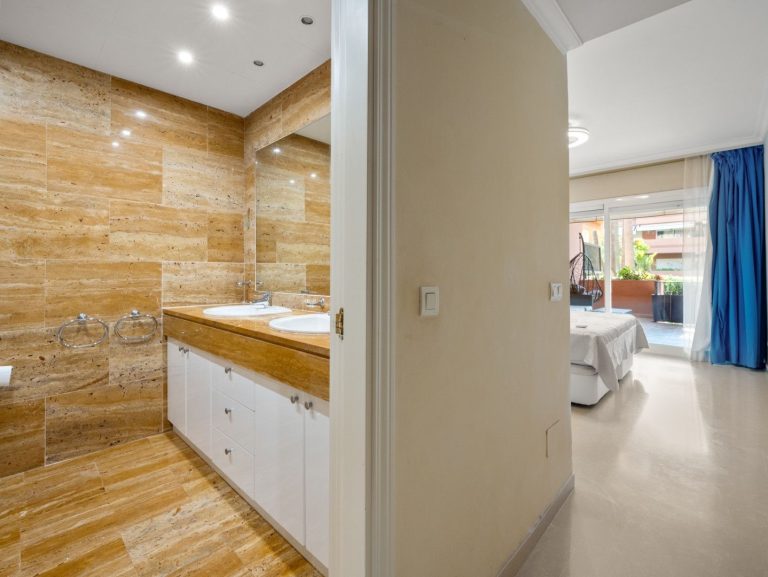 5b49b934e3ca6ec0a3c32c9e044037ee - 14