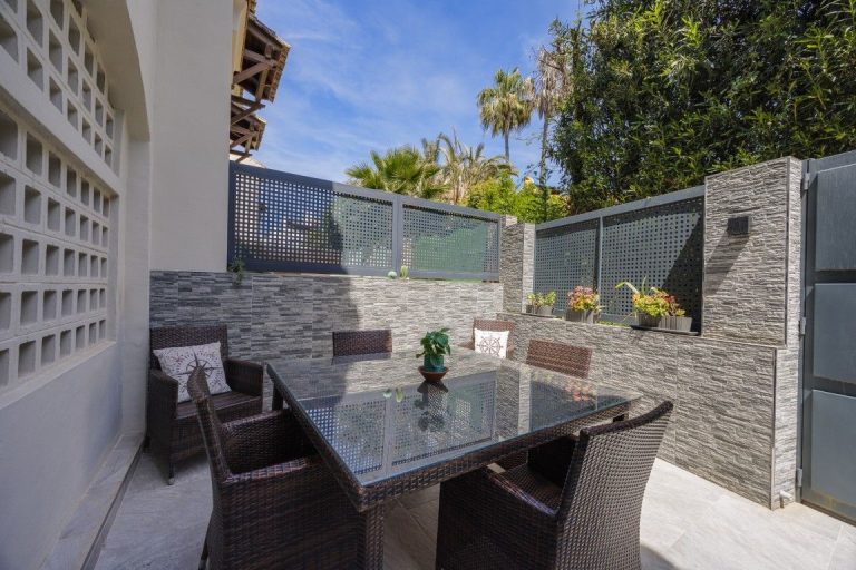 5b75038cc4bf298ce37fe2cd2b34142b - 10