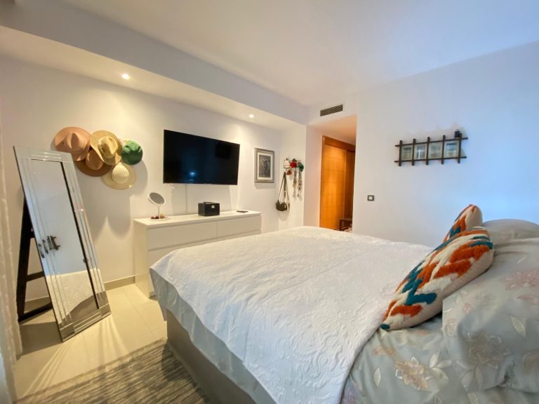 5c08cfeb3d1575f1f0ddb8fa79543693 - 11