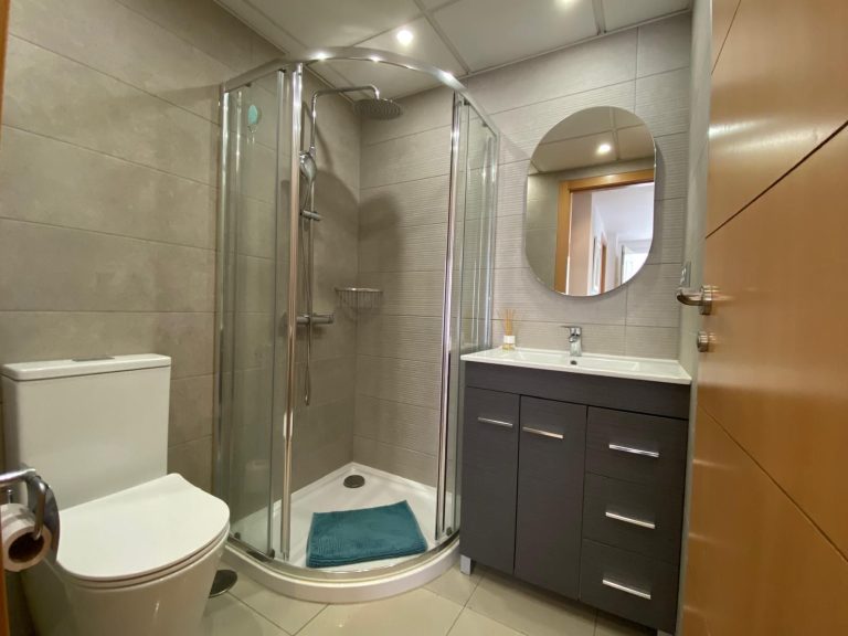 5c08cfeb3d1575f1f0ddb8fa79543693 - 16