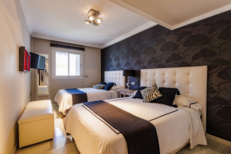 5cb163de55f50b4d4975048850cc3289 - 14