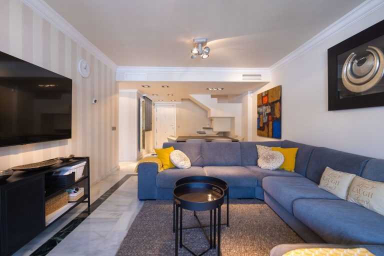 5cb163de55f50b4d4975048850cc3289 - 6