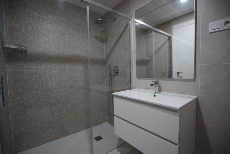 5e8c441b9dddd6a6b85fb9a19c125224 - 10