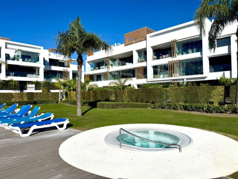 5e8c441b9dddd6a6b85fb9a19c125224 - 13