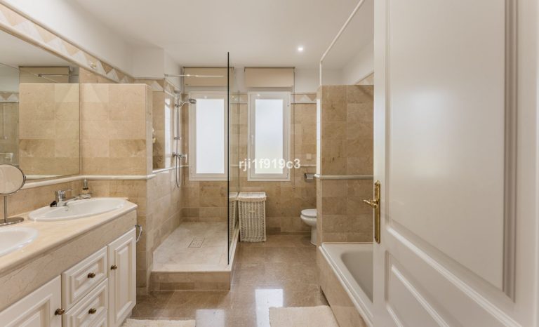 5f097f64d527d83497a8c53166b3bc66 - 8