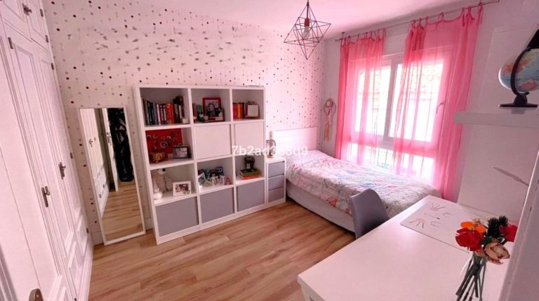 5f65742e9b01719535a60197f7200983 - 10