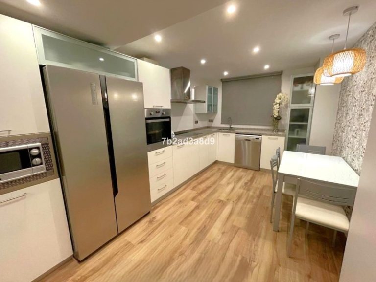 5f65742e9b01719535a60197f7200983 - 4