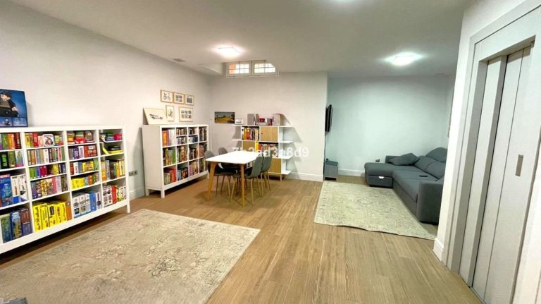 5f65742e9b01719535a60197f7200983 - 7