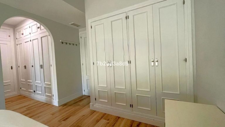 5f65742e9b01719535a60197f7200983 - 9