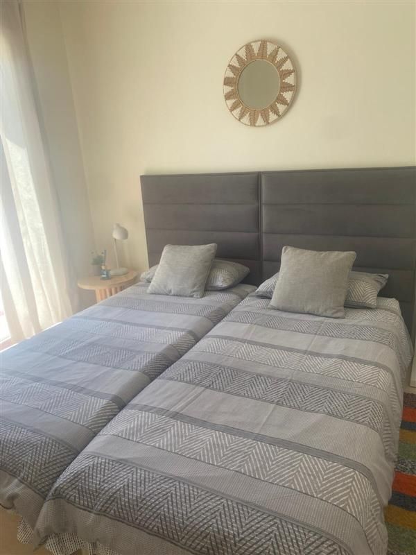 5fbed53247695c7542dde934cc004ebd - 11